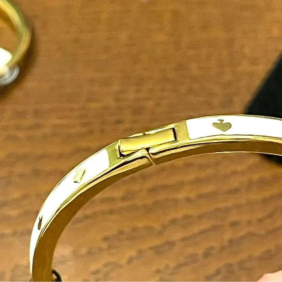 kate spade- Spot the Spade Enamel with Gold Spades in Pink or White - Picture 4 of 11